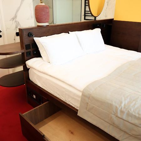 Apartments Justlvivit At The Rynok Square Ngoại thất bức ảnh