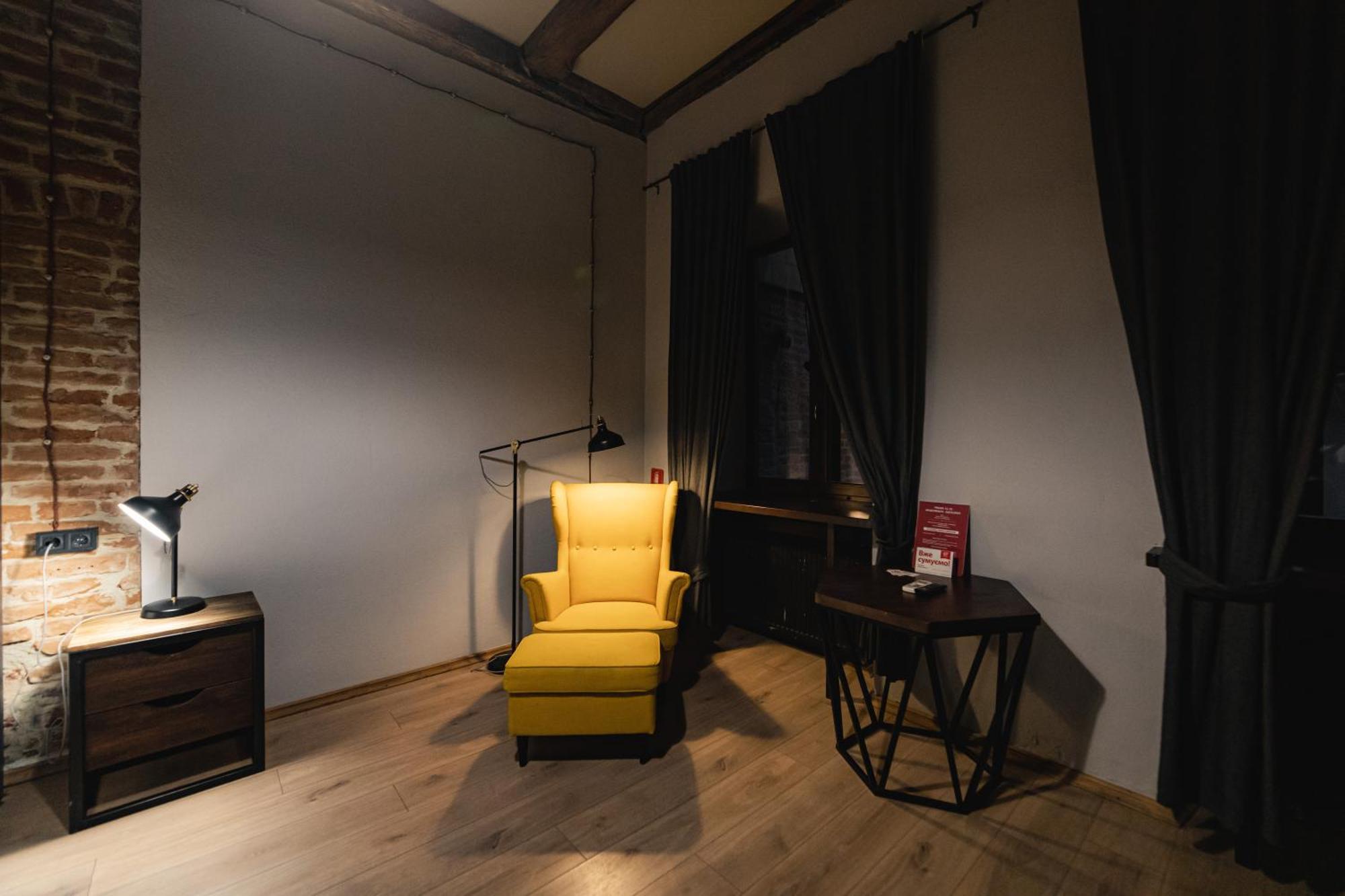Apartments Justlvivit At The Rynok Square Ngoại thất bức ảnh