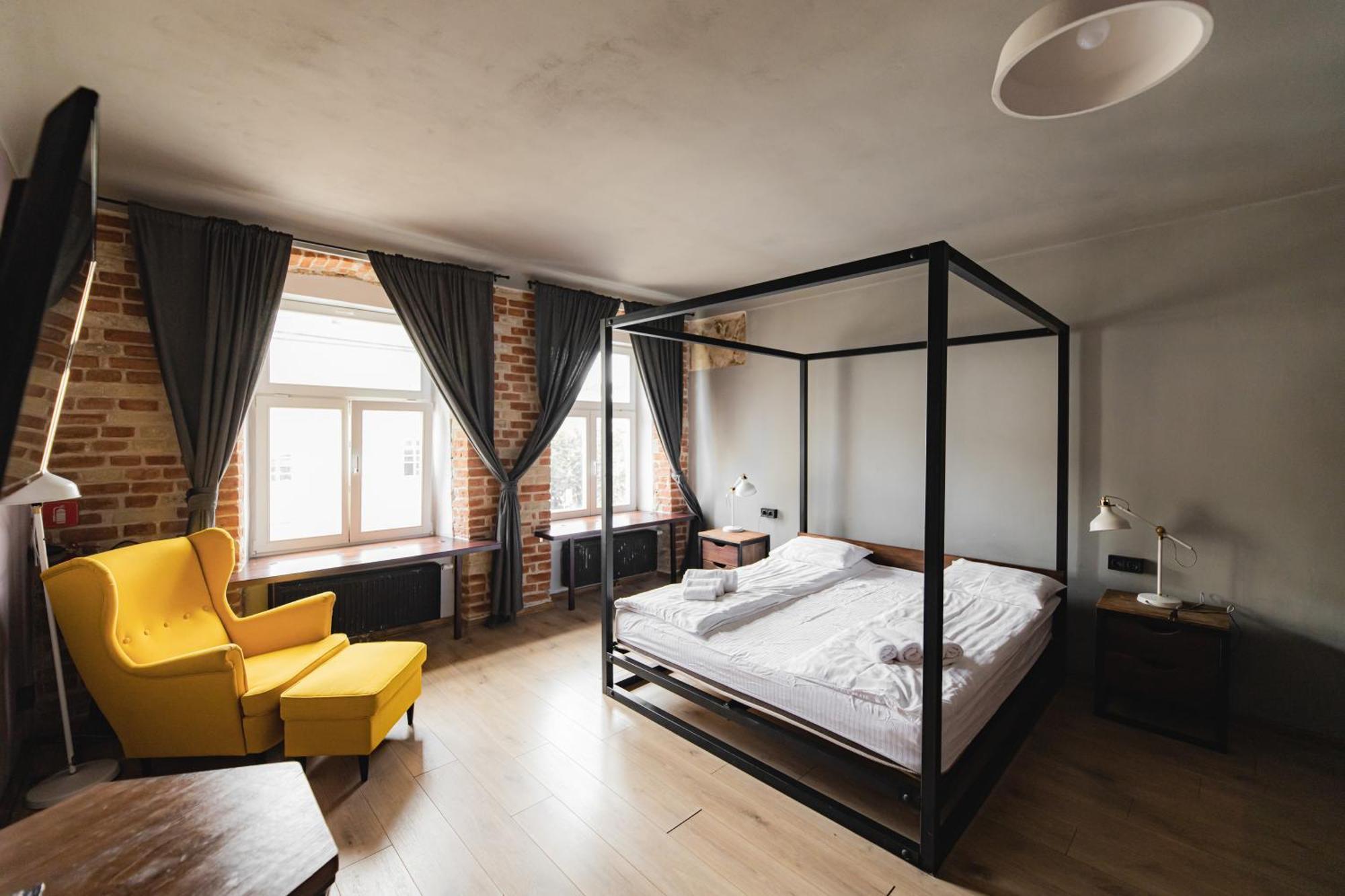 Apartments Justlvivit At The Rynok Square Ngoại thất bức ảnh