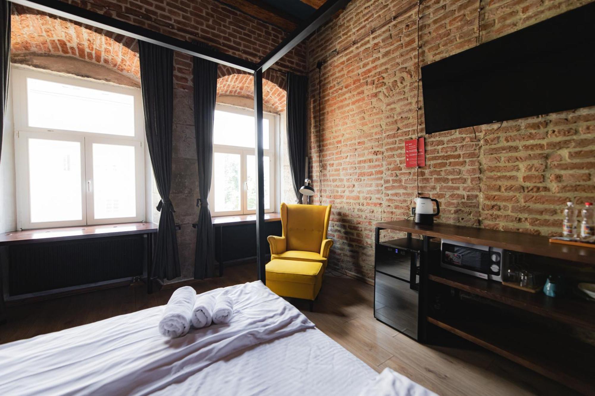 Apartments Justlvivit At The Rynok Square Ngoại thất bức ảnh