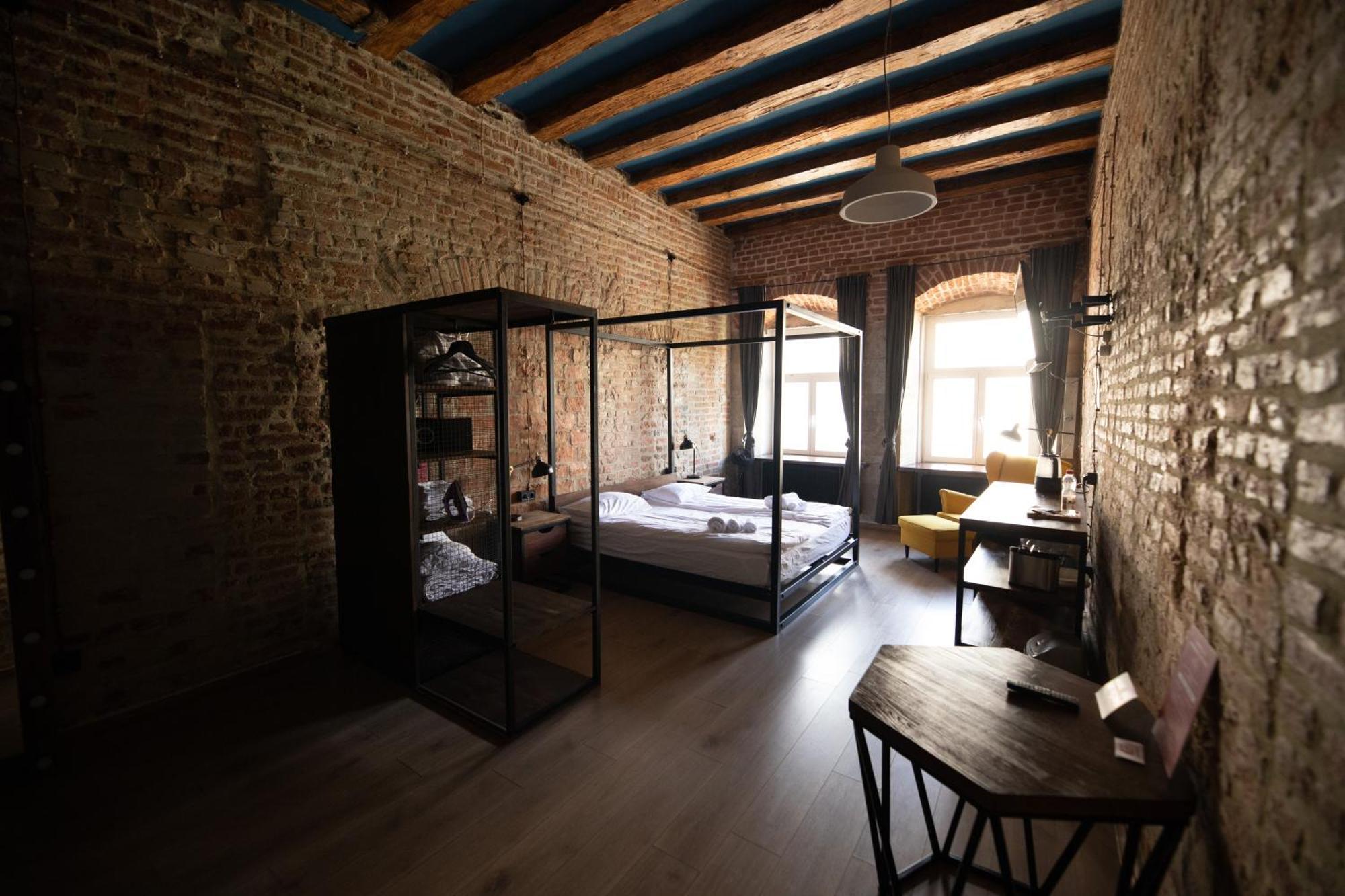 Apartments Justlvivit At The Rynok Square Ngoại thất bức ảnh