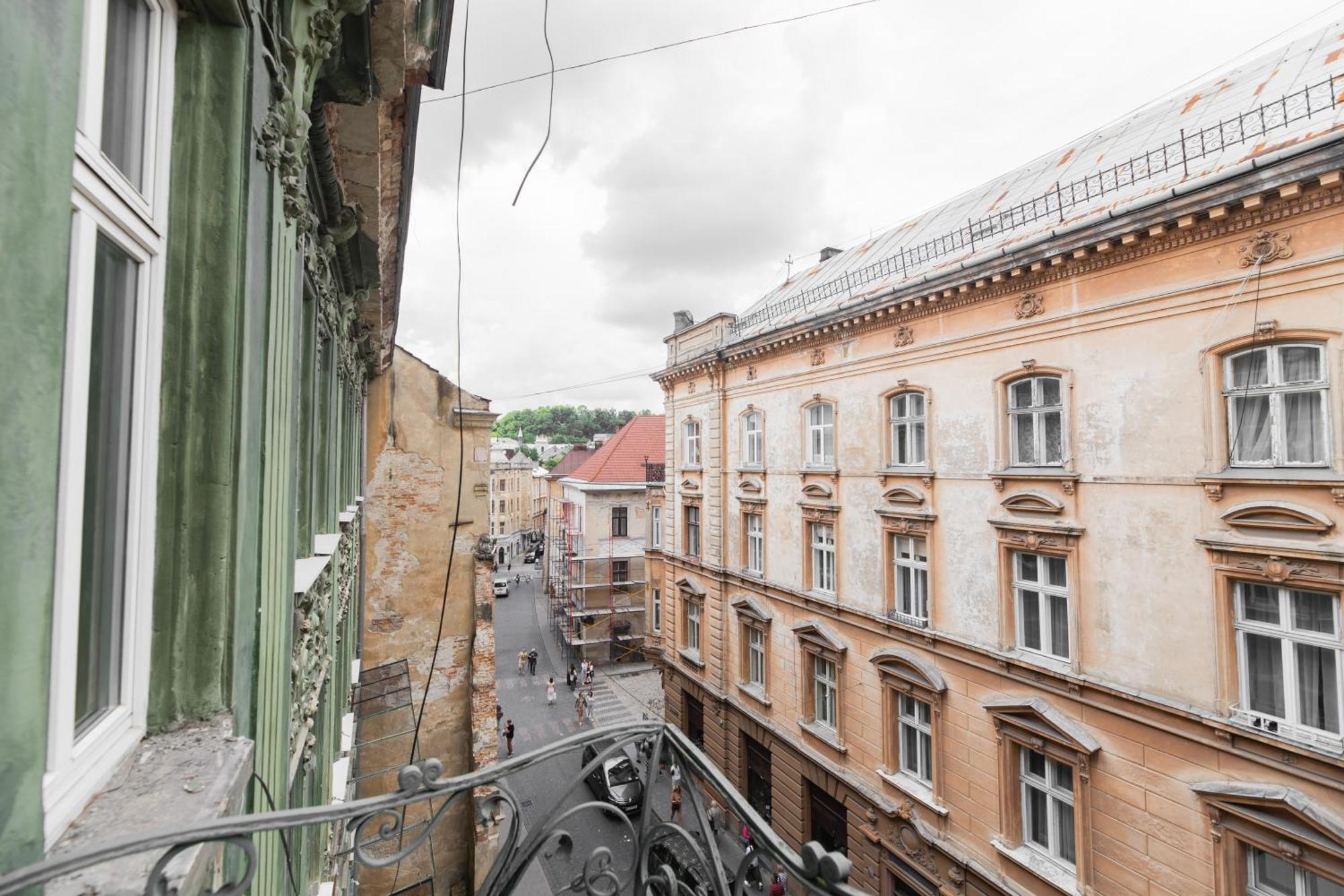 Apartments Justlvivit At The Rynok Square Ngoại thất bức ảnh