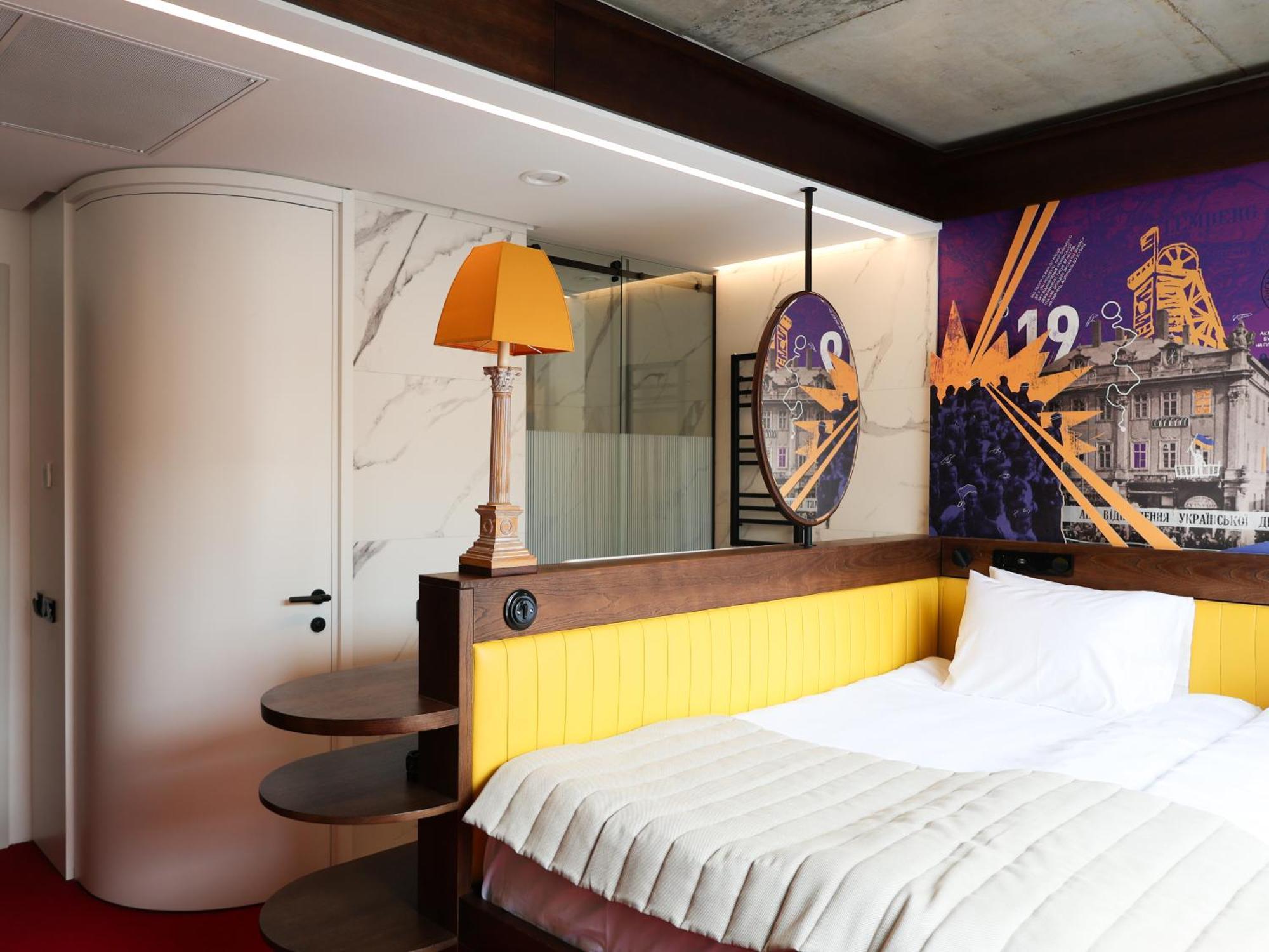Apartments Justlvivit At The Rynok Square Ngoại thất bức ảnh